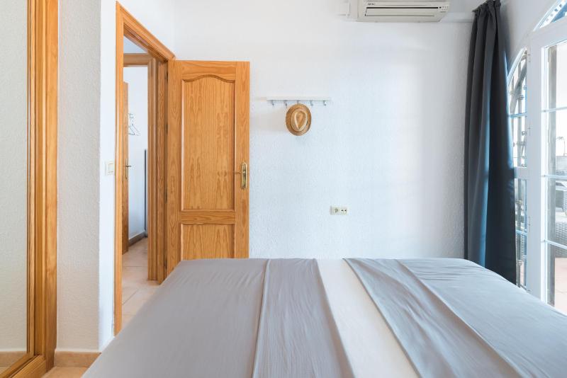 Tio Charles de June - Charming 2 bedroom apartment - image 19