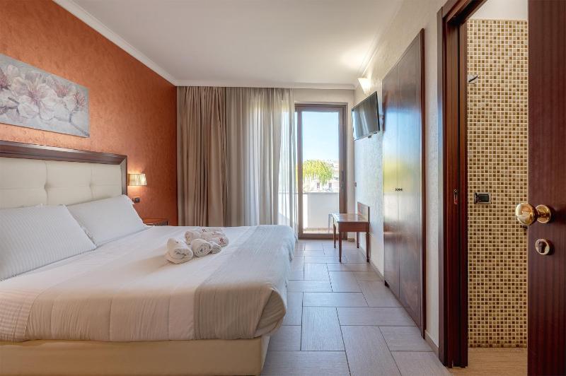 Superior Double or Twin Room image 2