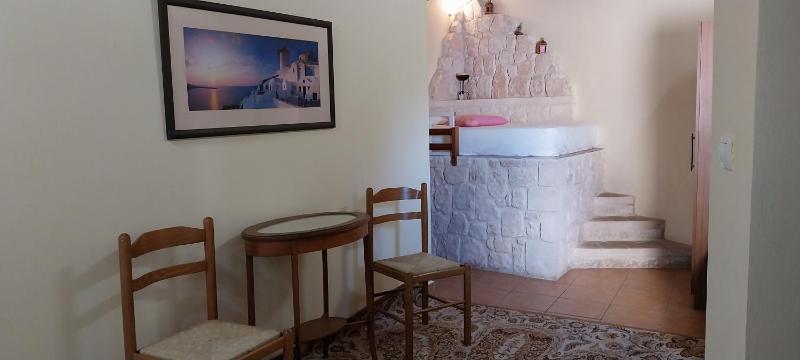 Large Double Room image 2