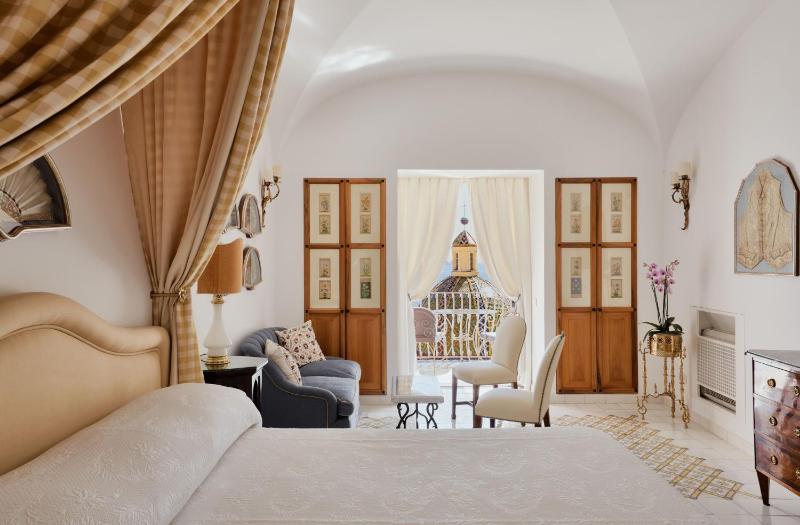 Superior Double or Twin Room with Sea View image 4