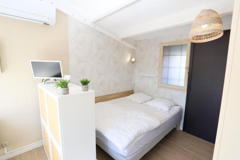 Spacieux Studio 3pers vue marina a St Cyprien - image 6