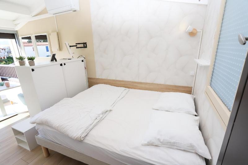 Spacieux Studio 3pers vue marina a St Cyprien - image 9