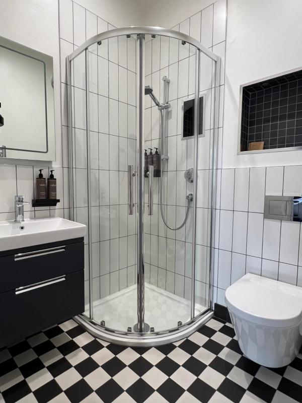 Double Room image 1