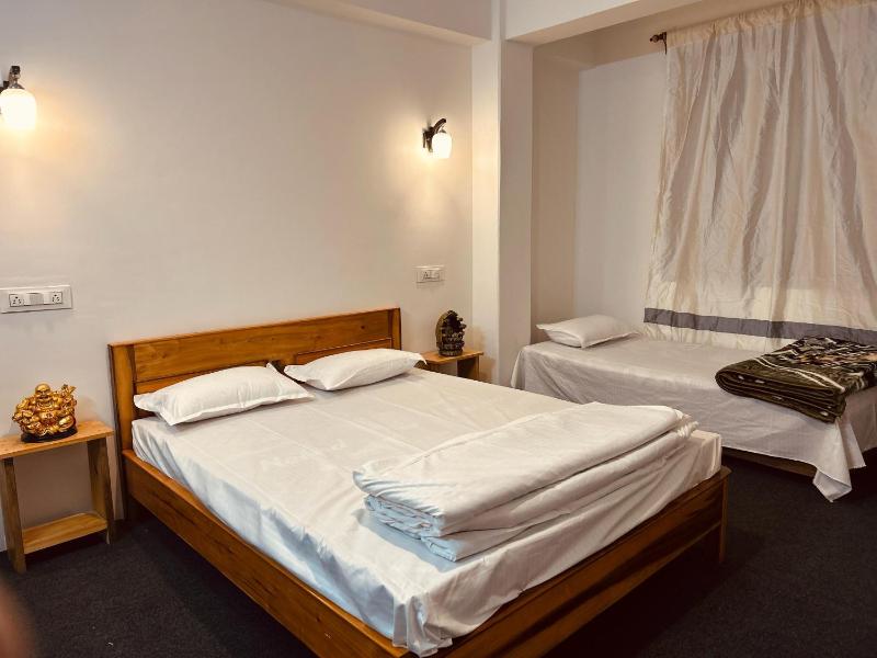 Jetsunma Homestay - image 15