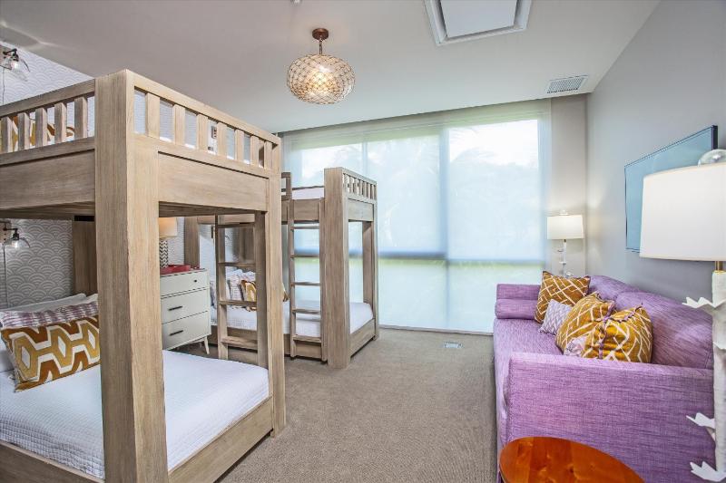 The Beach Suite 803 At Andaz Maui Wailea Resort - image 8