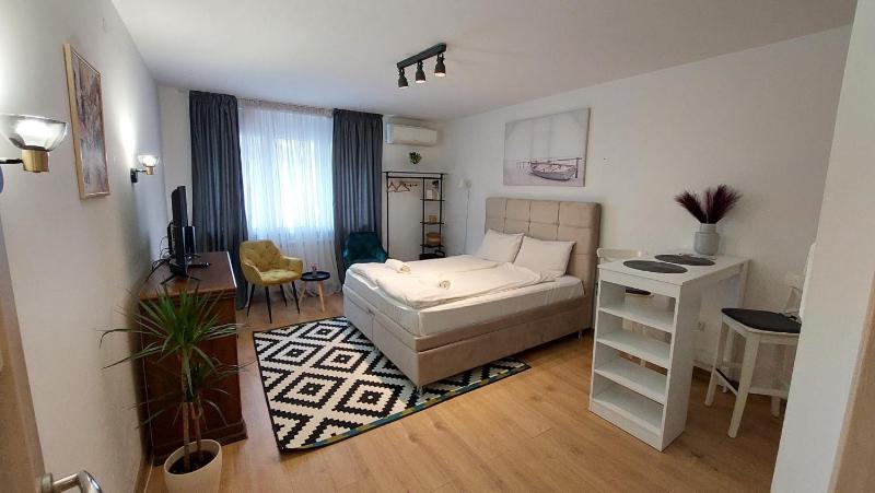 Downtown Republic square Apartment - image 10