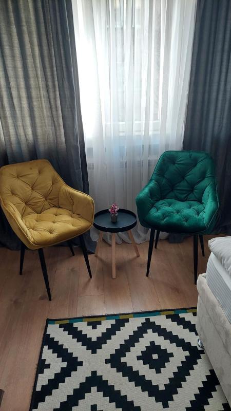 Downtown Republic square Apartment - image 8