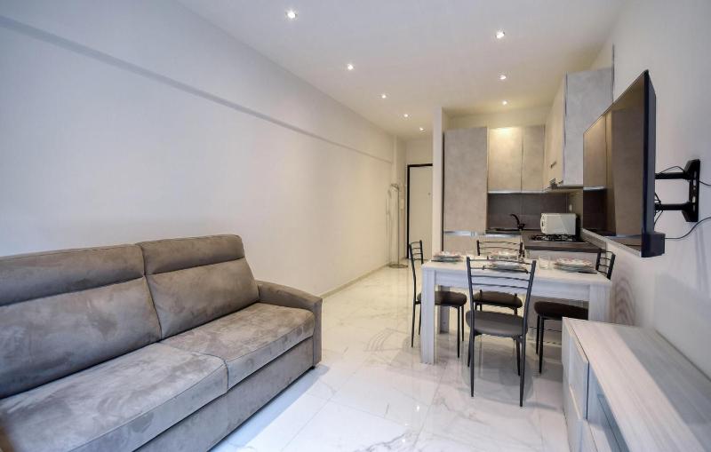 1 Bedroom Beautiful Apartment In Rapallo - image 8