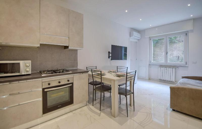 1 Bedroom Beautiful Apartment In Rapallo - image 7