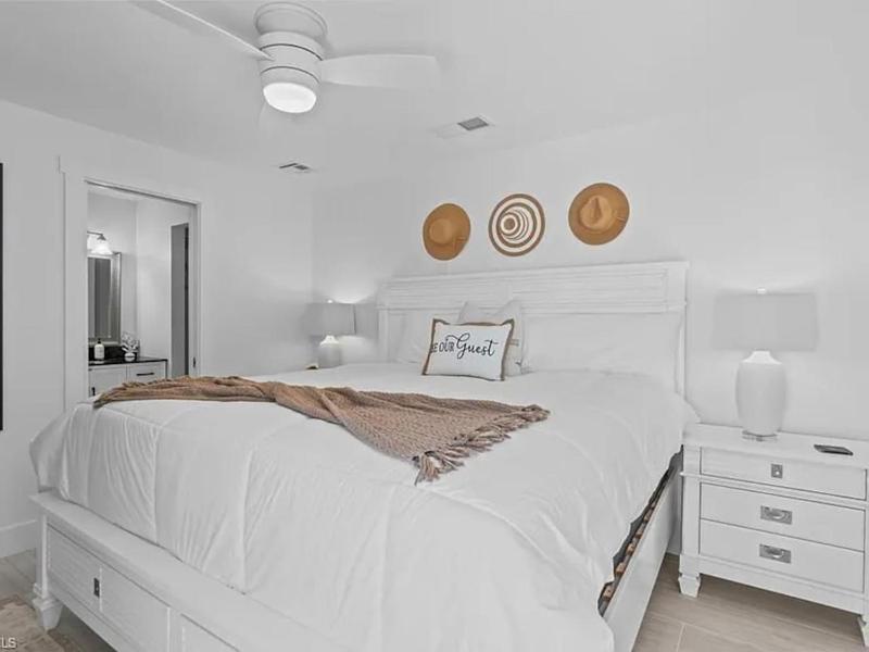 Sand And Sea Bungalow - image 21