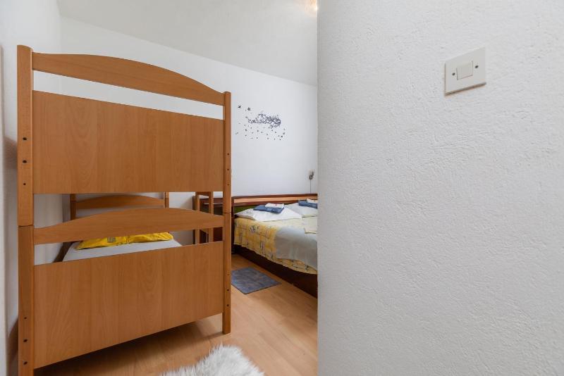 Apartments and rooms with parking space Podgora Makarska - 23916 - image 43