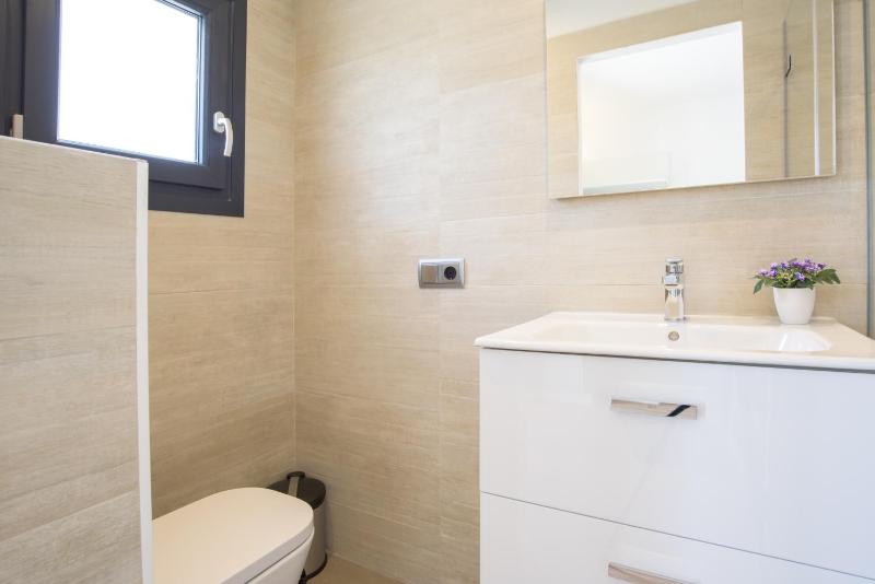 Three-Bedroom Villa image 4