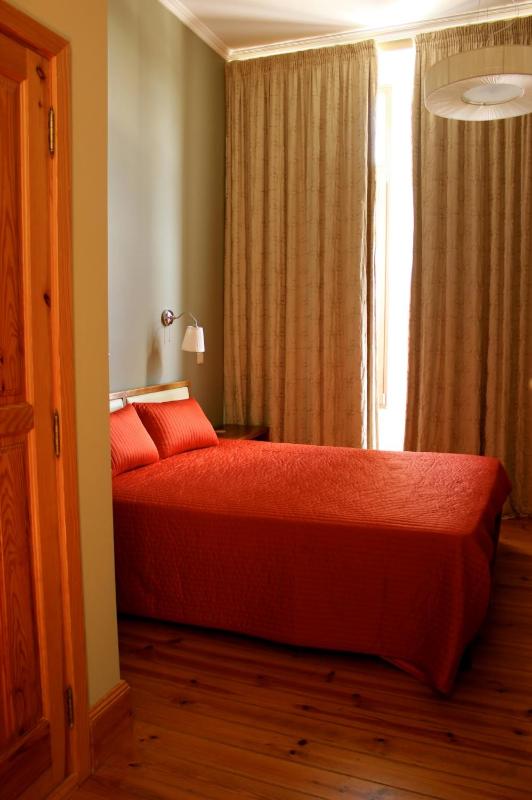 Double Room image 3