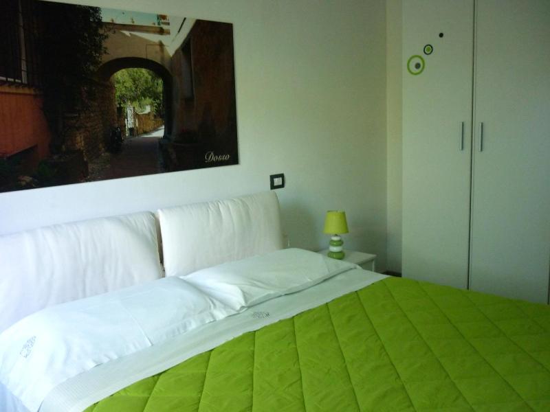 One-Bedroom Apartment image 3