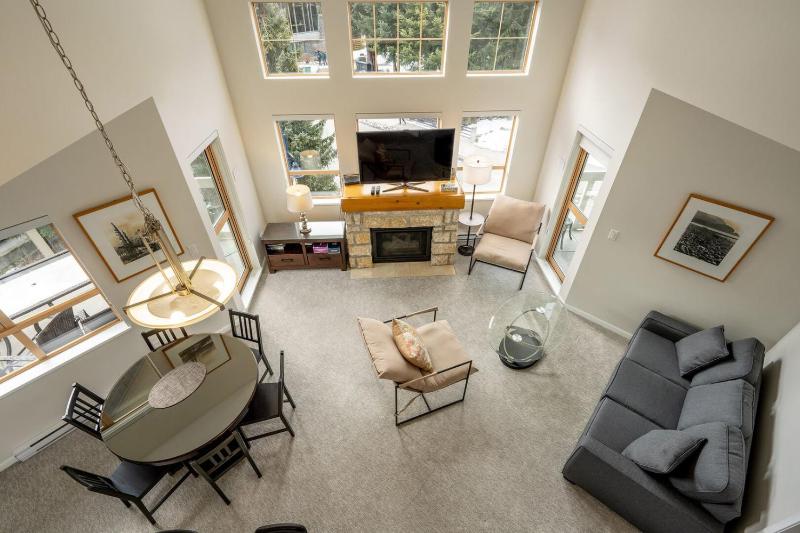 2BR plus Loft and Sofabed in Tyndall Stone Lodge Epic Village Location Mountain Views Pool and Hot Tub - image 16
