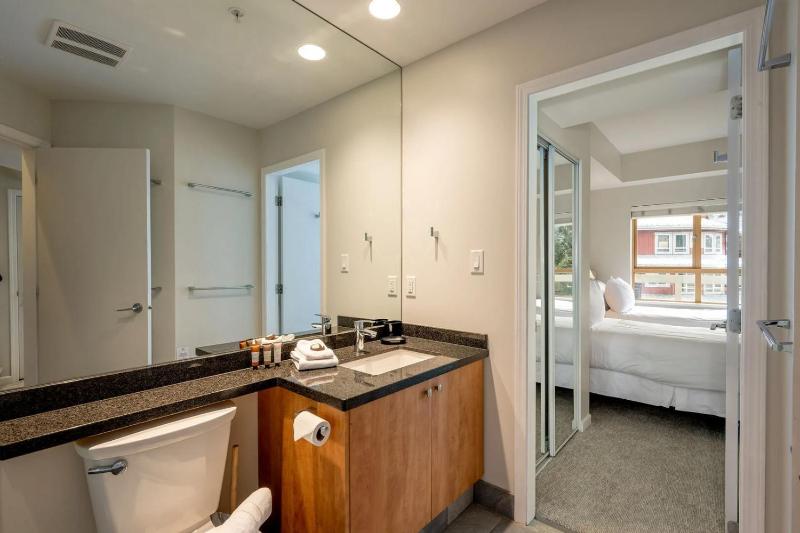 2BR plus Loft and Sofabed in Tyndall Stone Lodge Epic Village Location Mountain Views Pool and Hot Tub - image 37
