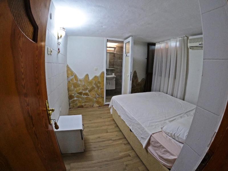 Single Room image 1