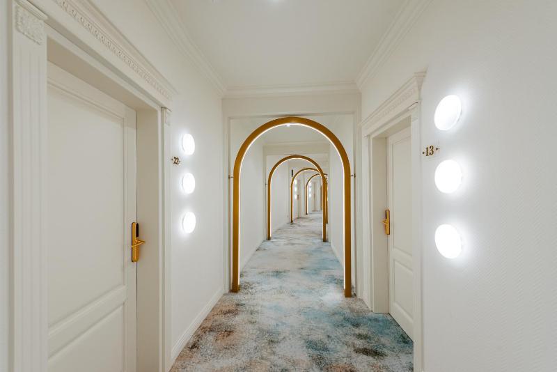 Family Room with SPA Eden image 3