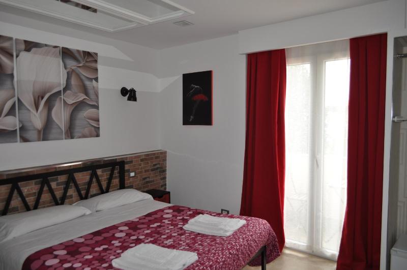 Superior Double Room image 3