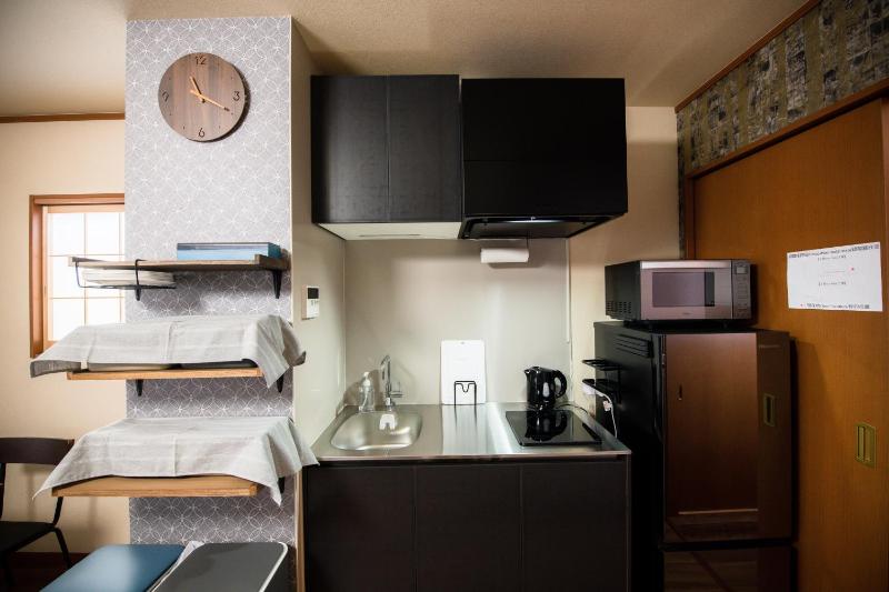 Yaoyorozu Modern Inn - image 4