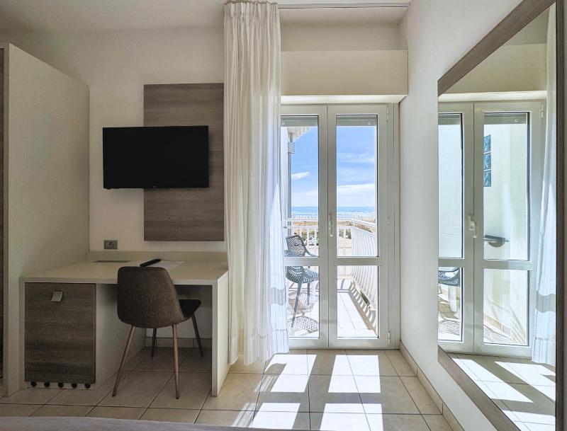 Family Two-Bedroom Suite image 4