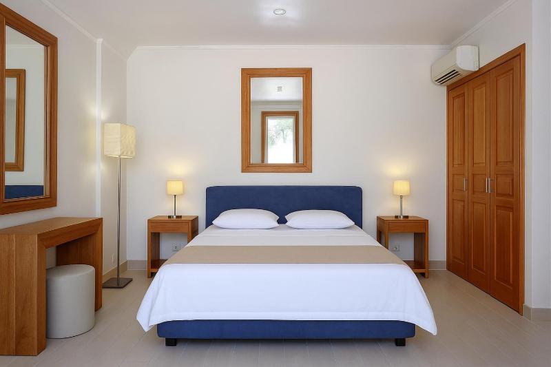 Superior Room image 4