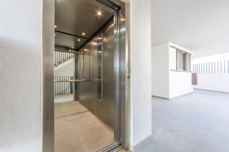 Centrico - Terraza - Fibra Optica & Garaje - image 8