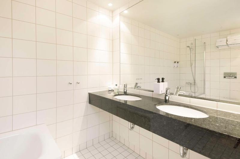 Junior Suite image 3