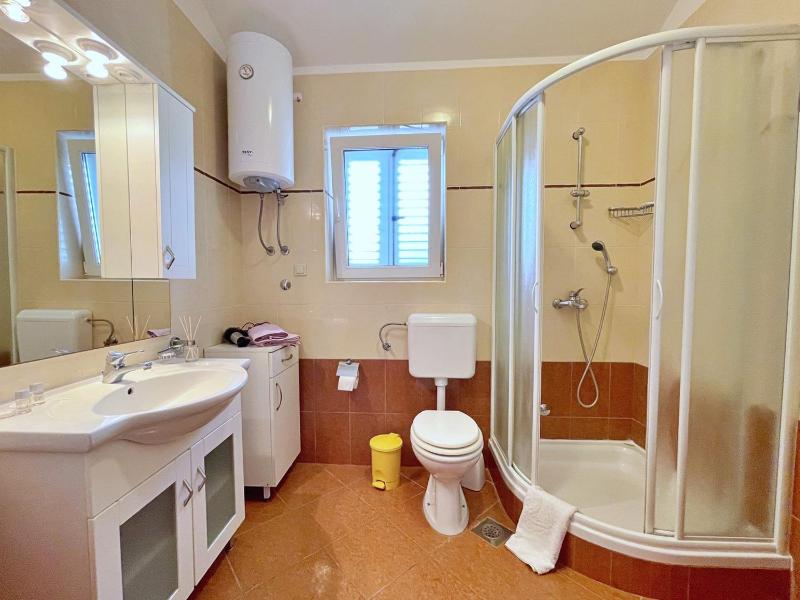 Villa Tiha Lili - image 2