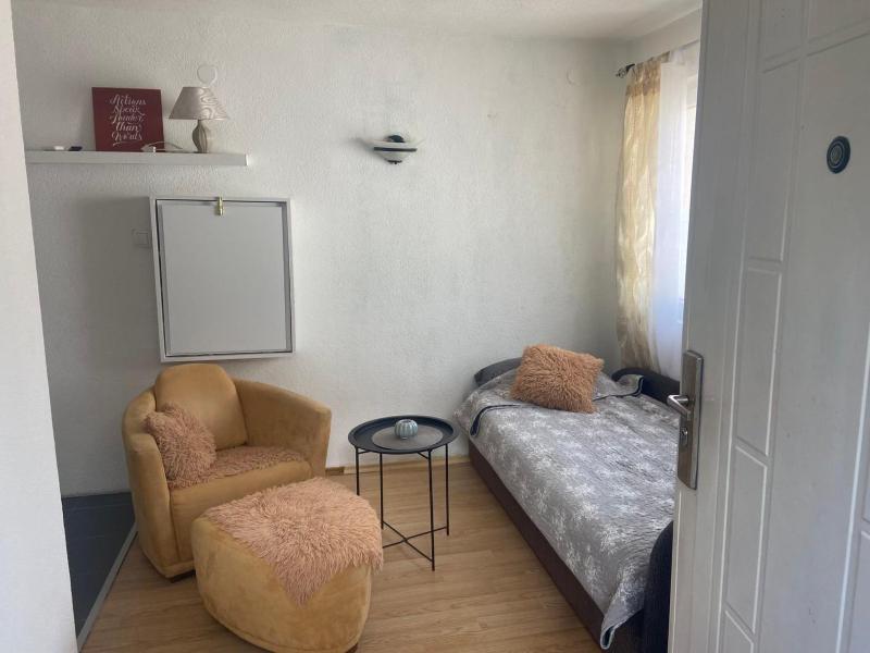 Double Room image 1