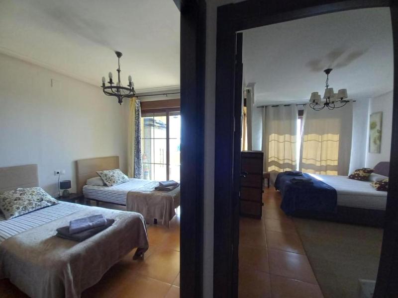 Olivos Holiday Home - image 10