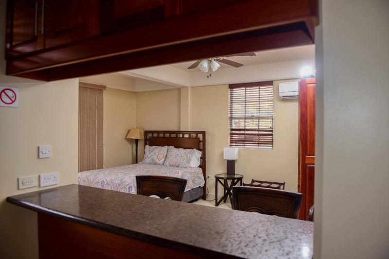 Timbos Suites - image 2