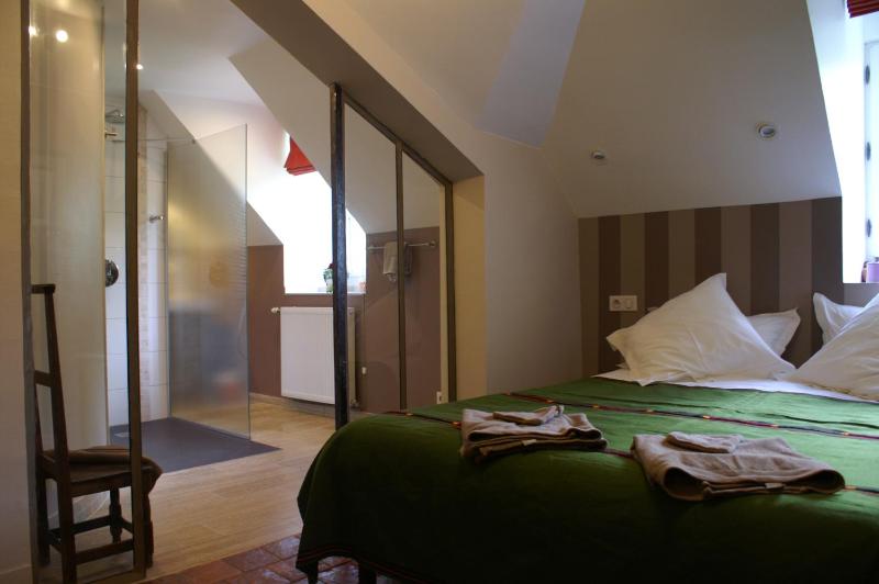 Standard Double Room - 2nd Floor image 2