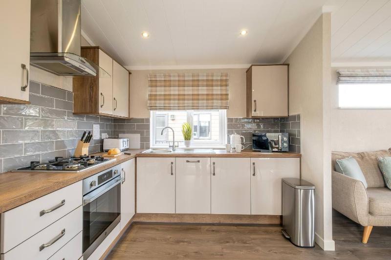 Driftwood Lodge Sizewell - Adults only property - Aldeburgh Coastal Cottages - image 30