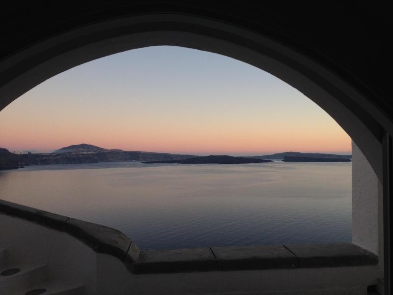 Beautiful Oia Villa - image 10