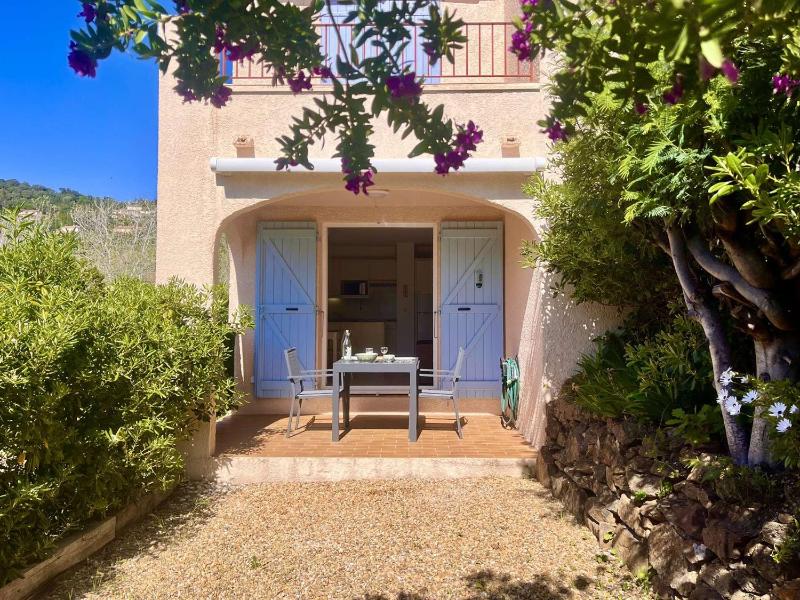 Appartement avec terrasse et piscine 2 pièces 4 couchages à Cavalaire-sur-Mer - FR-1-226B-206 - image 9