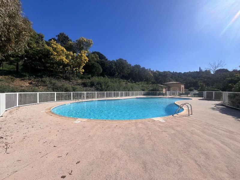 Appartement avec terrasse et piscine 2 pièces 4 couchages à Cavalaire-sur-Mer - FR-1-226B-206 - image 3