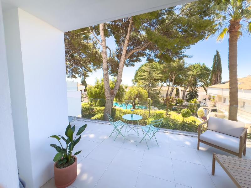 Apartment on the Golden Mile - image 10