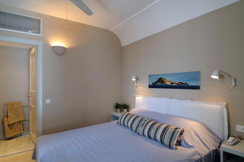 Beautiful Oia Villa - image 22