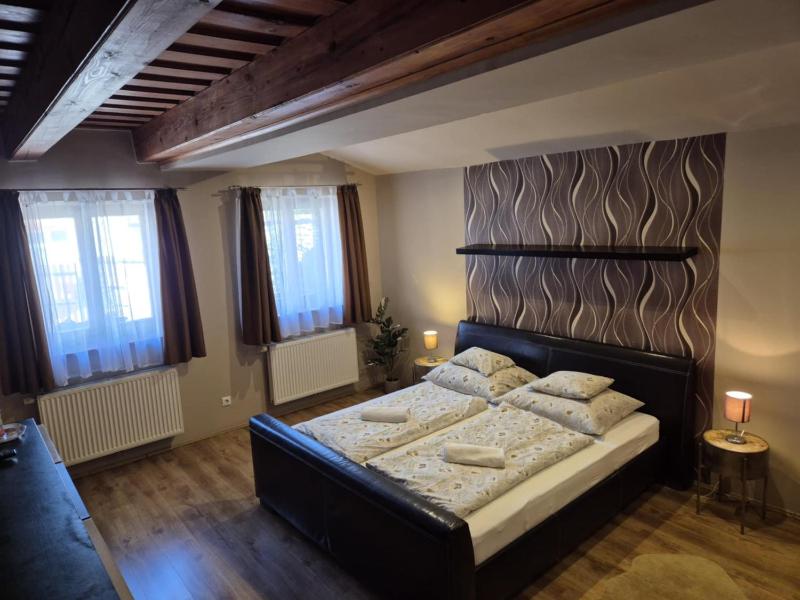 Superior Queen Room image 3
