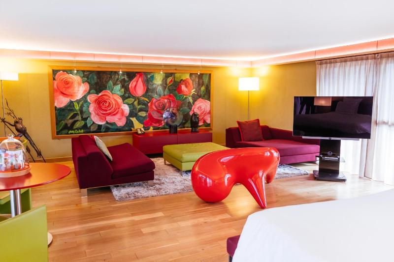 Suite image 3
