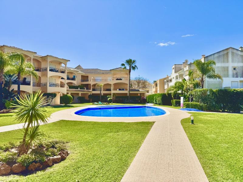 Vilamoura Beach Village 1 With Pool by Homing - image 6