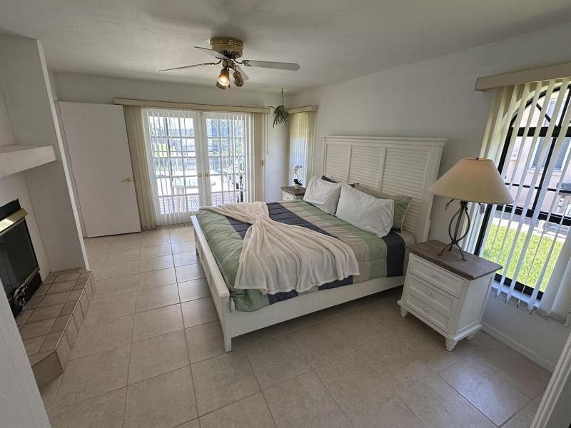 Villa Lucy a splendid pool home with eastern exposure - image 16