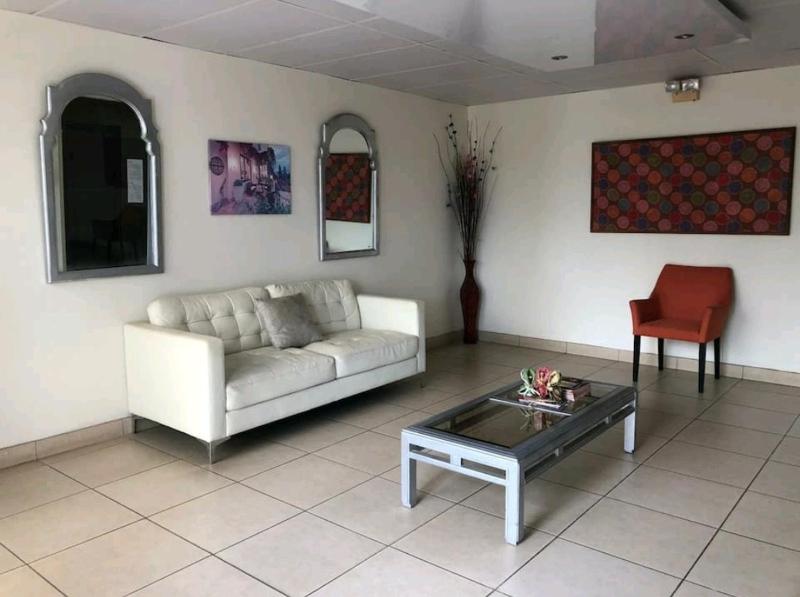 One-Bedroom Apartment image 1