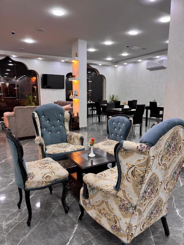 Petra Rocks Hotel - image 5