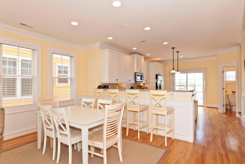 CB Sea #2 by Bryant Real Estate - image 39
