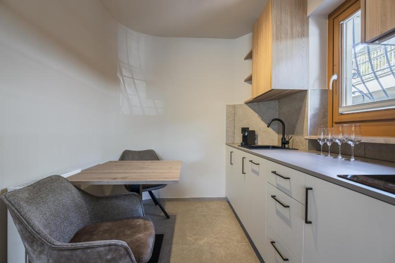 Apartment with Balcony and Pool View image 3