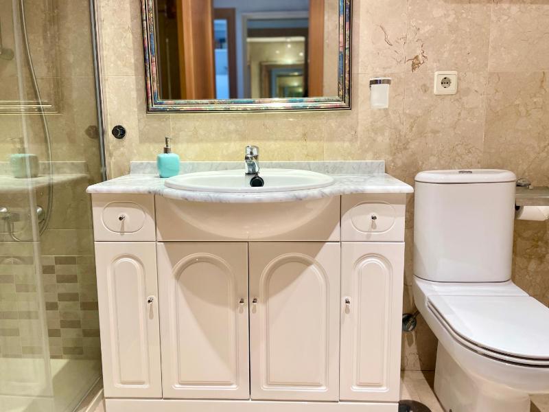 Apartment in Gemelos 20 with free parking Levante Area - image 12