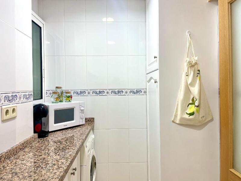 Apartment in Gemelos 20 with free parking Levante Area - image 10