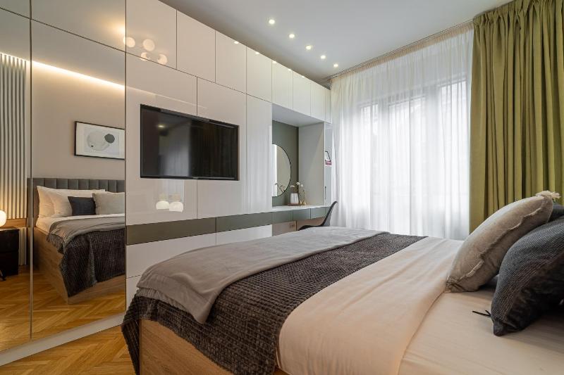 Urban 1BR Loft Residences - Modern Comfort in Bucharest Center - image 9